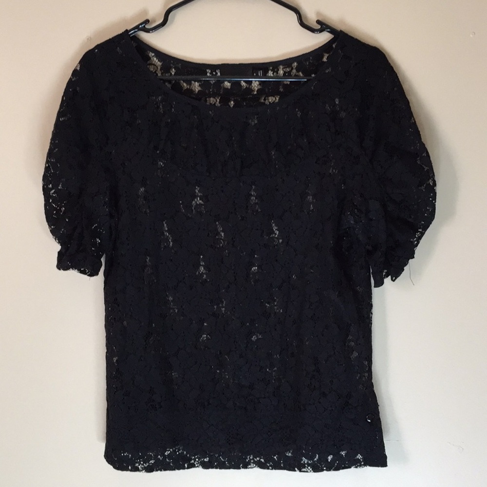 The Limited black lace top S